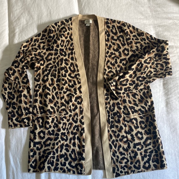 J Crew Leopard Open Cardigan Sweater size Medium - Picture 2 of 4